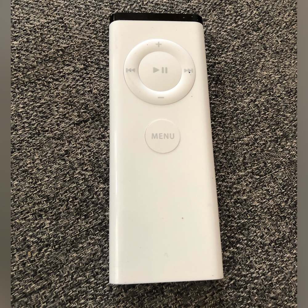 Genuine Apple Remote A1156 for iMac Mac Mini MacBook Apple TV IPod
